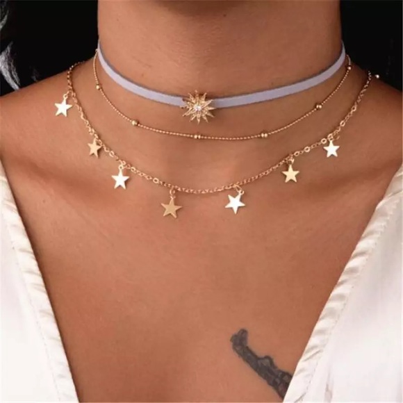 Jewelry - LAST ONE! star layered necklace set✨